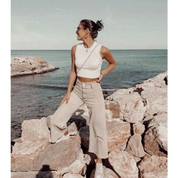 Zara Blogger Favorite Marine Straight High Waisted Flare Wide Leg Frayed Jeans - Picture 1 of 16